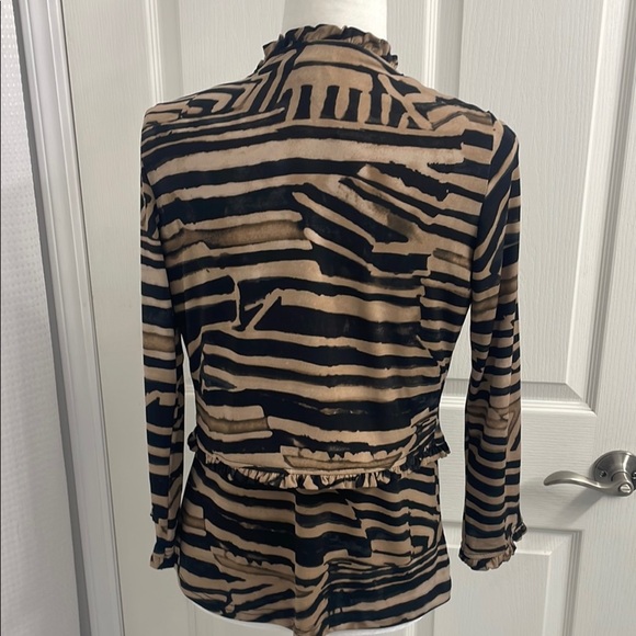 Nina Leonard Zebra Patterned 2 piece set Jacket with Tank top - Picture 8 of 13